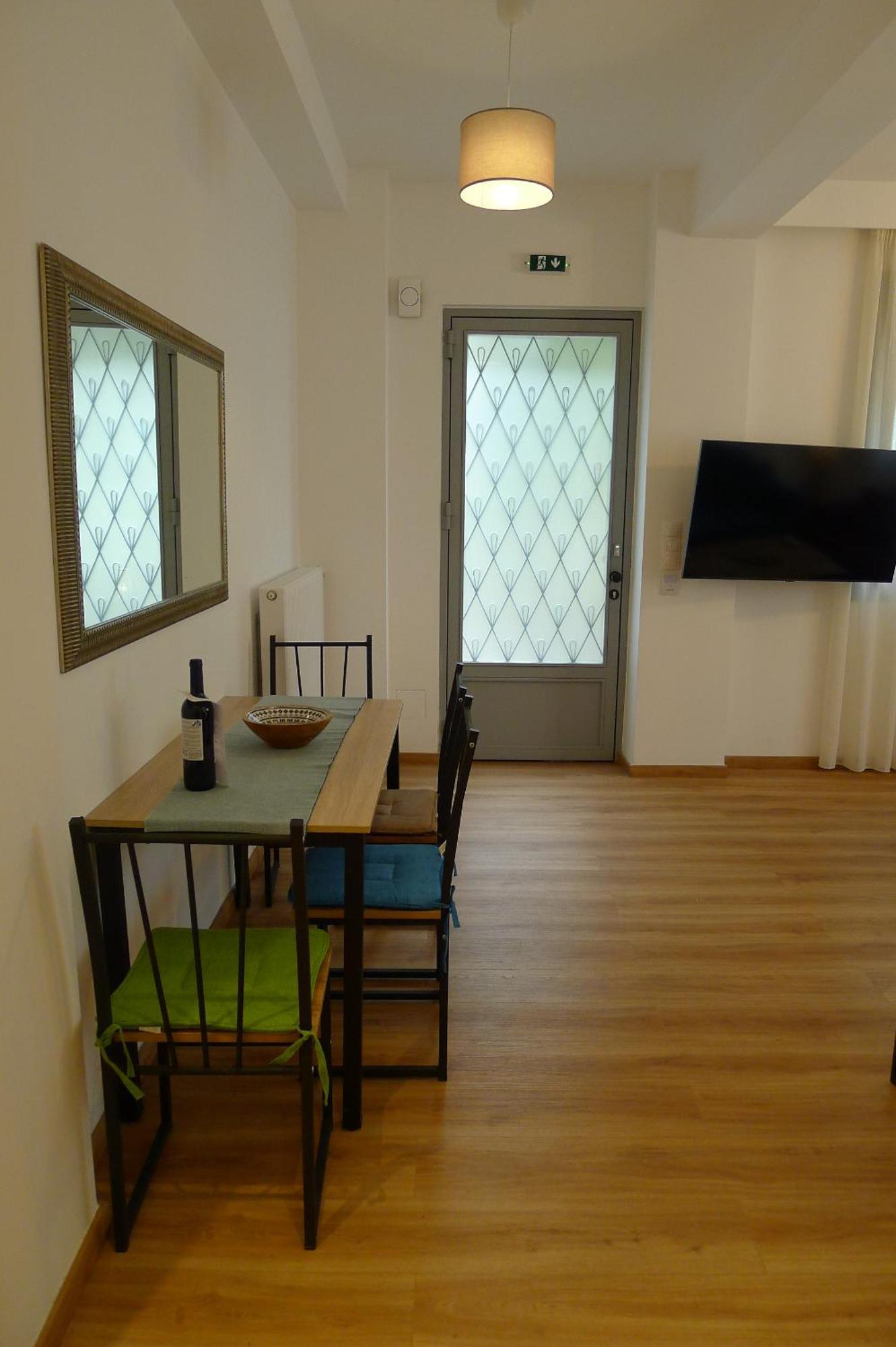 Apartament Cosy 2Ba Close To Archeological Museum Of Athens And Pedion Tou Areos Zewnętrze zdjęcie